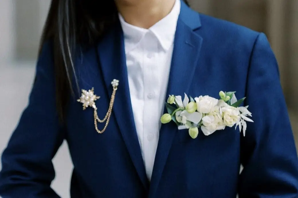 Bloom Gallery Flowers - Image 4