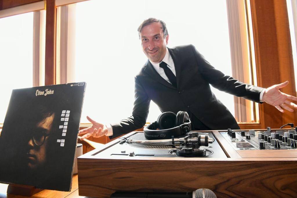 Ceremony DJs - Image 2